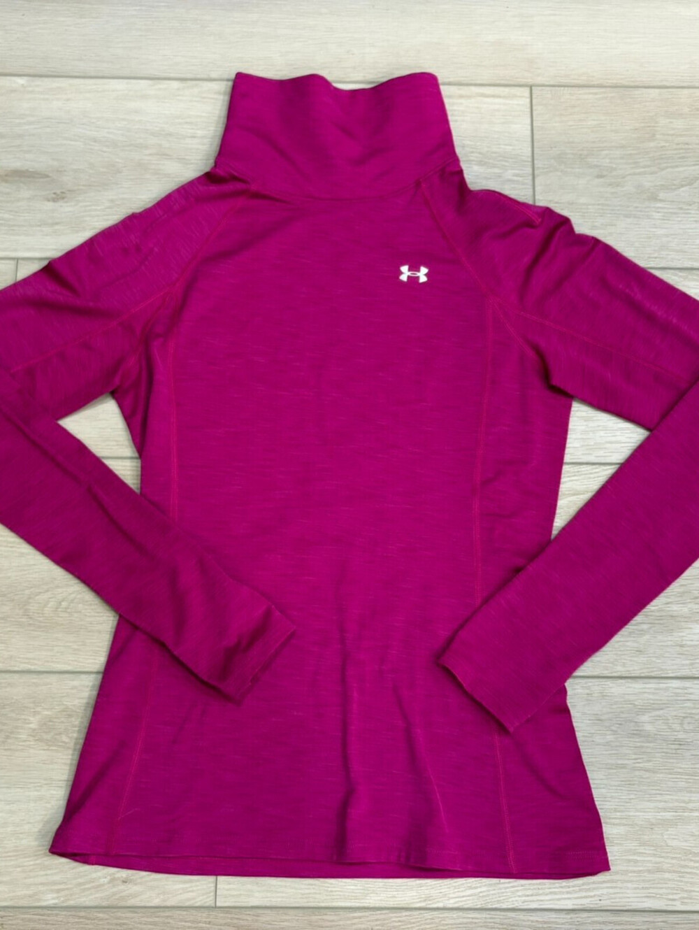 Under Armour Womens Top ColdGear Fitted Mock Neck Small Magenta Base Layer